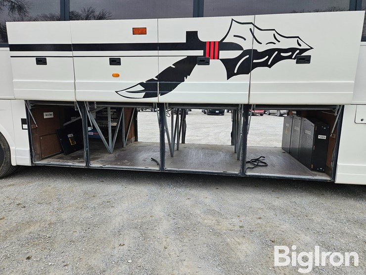 2000-vanhool-t2100-image-11