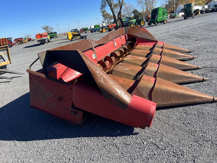 case-ih-1064-image-8