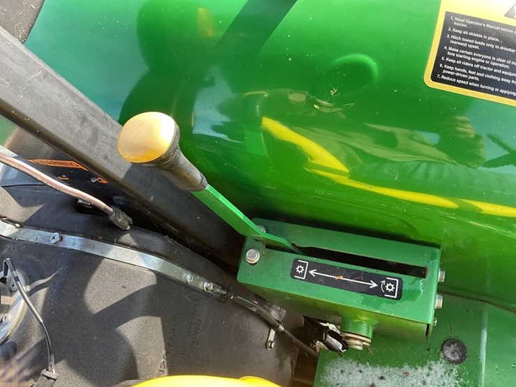 john-deere-5055e-image-22