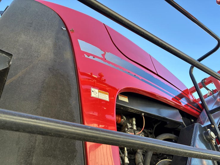 case-ih-patriot-3340-image-44