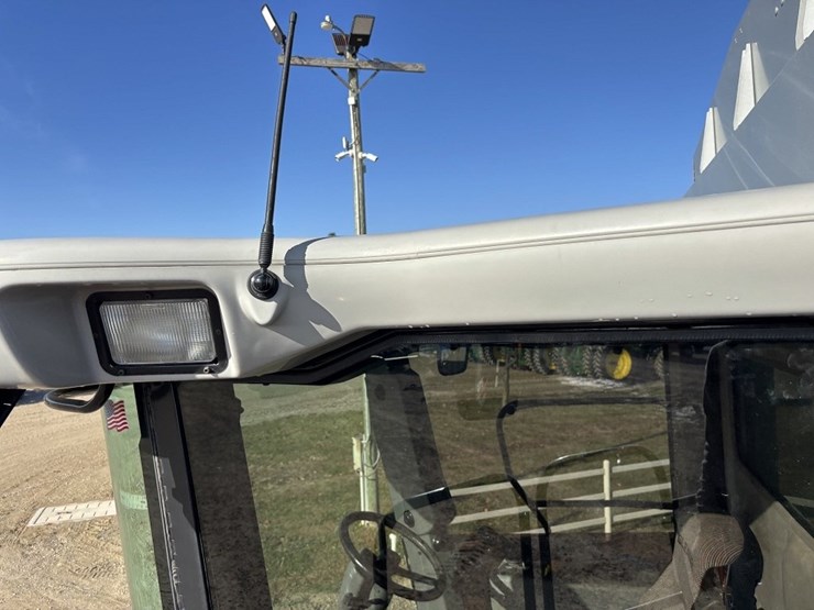 gleaner-r75-image-53