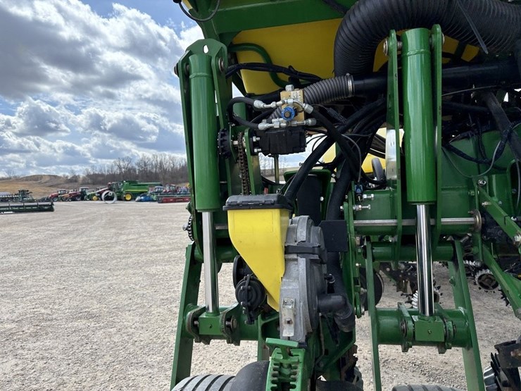 john-deere-1770nt-image-49