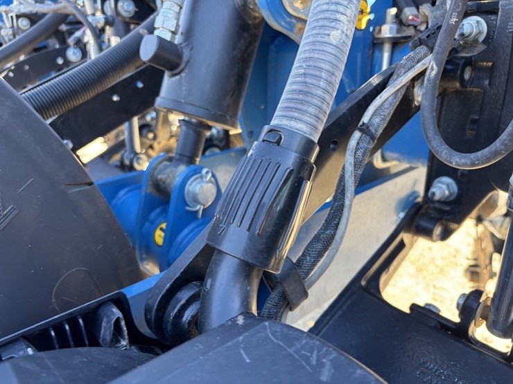 2024-kinze-5900-image-16