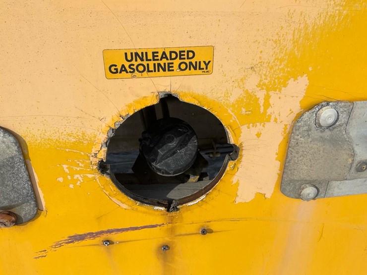 2009-chevrolet-express-3500-image-26