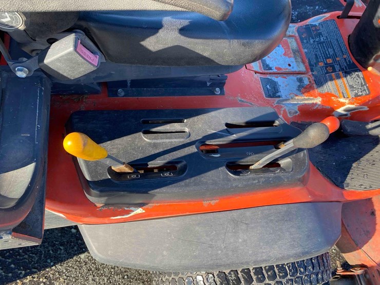 2016-kubota-f3990-image-9