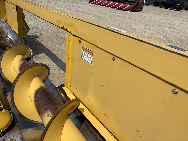 new-holland-996-image-36