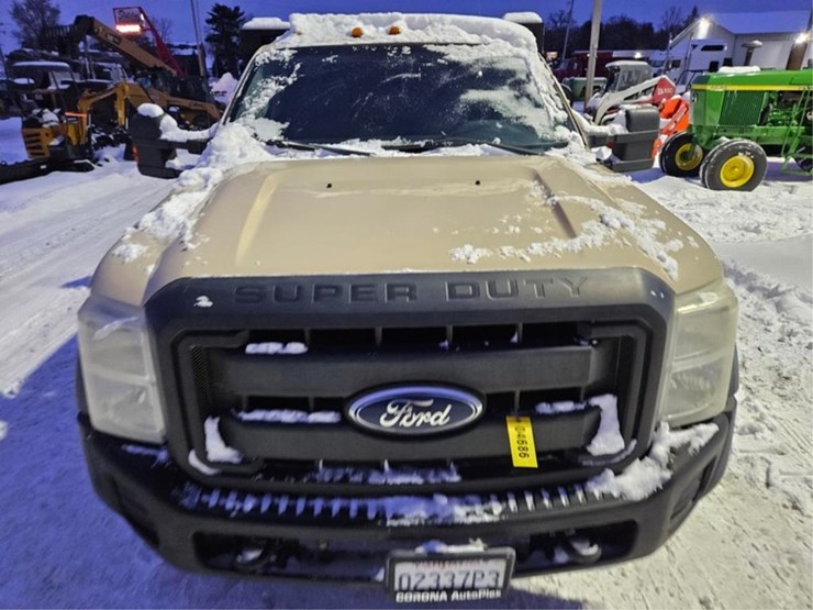 2011-ford-f450-image-9