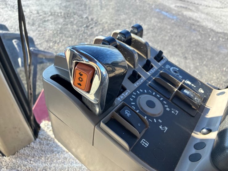 case-ih-steiger-335-image-81