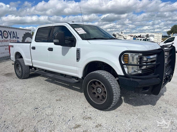 2018-ford-f250-image-2