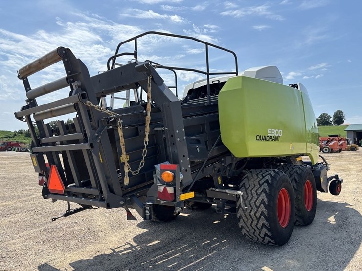 2018-claas-quandrant-5300rf-large-square-baler-image-6