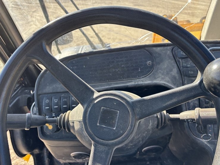 jcb-536-60-agri-image-32