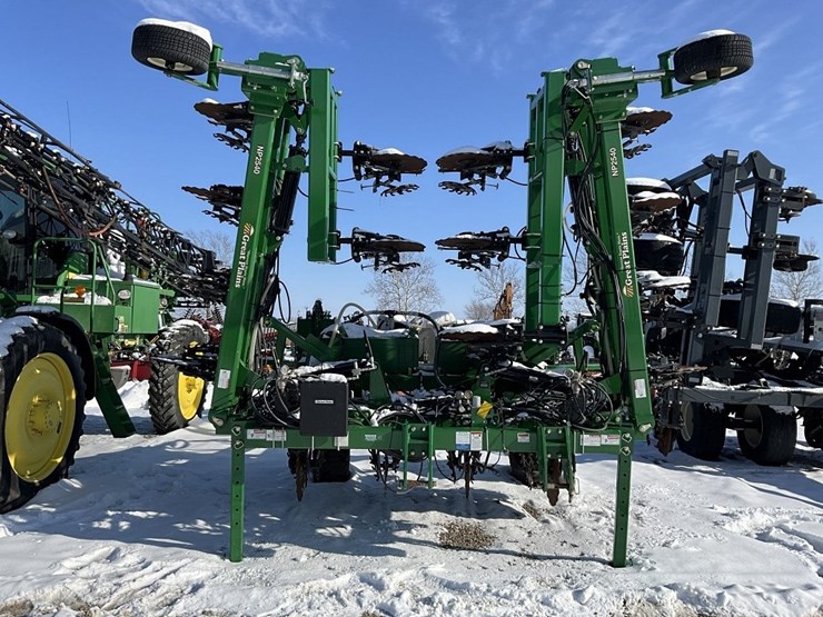 john-deere-3000-image-2