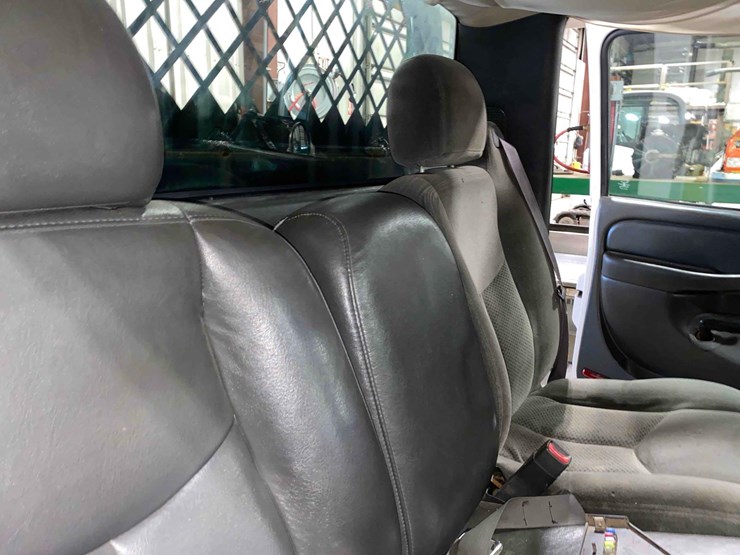 chevrolet-3500-image-20