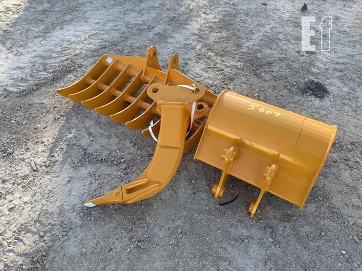 cat-305-excavator-attachments-image-2