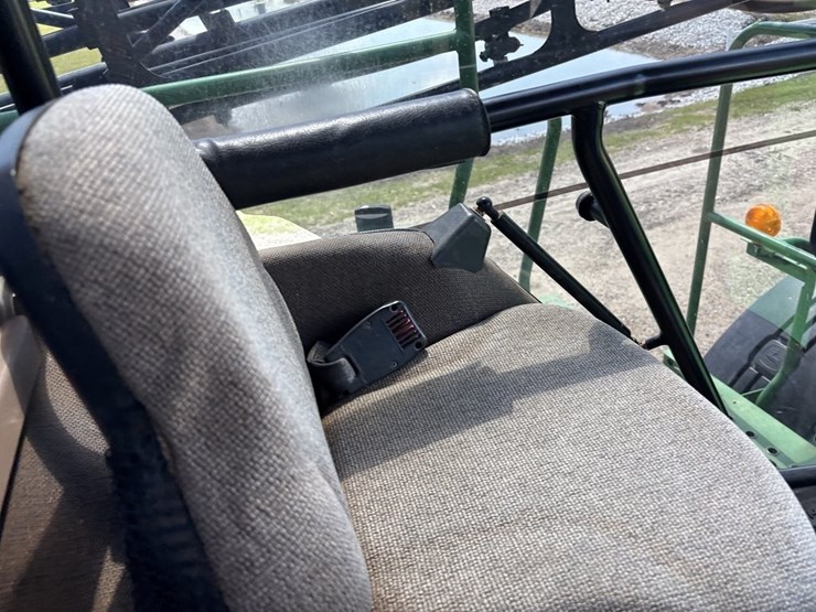 john-deere-4720-image-64