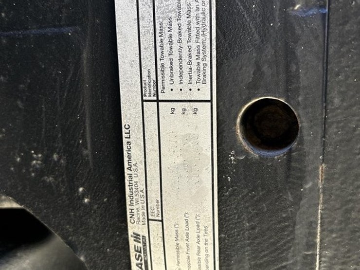 2014-case-ih-340-image-77