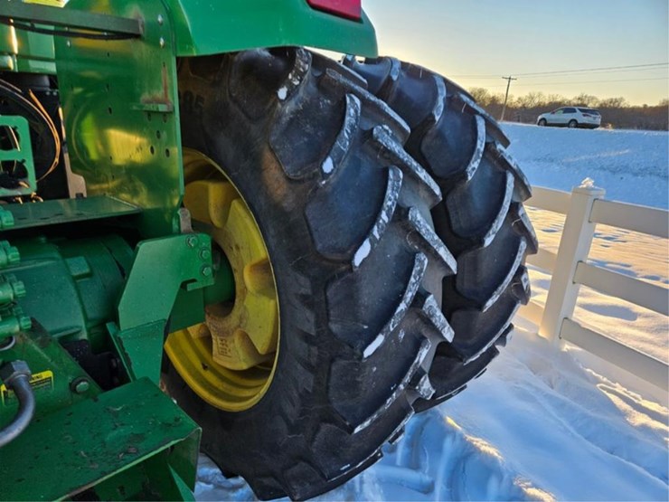 john-deere-9120-image-24