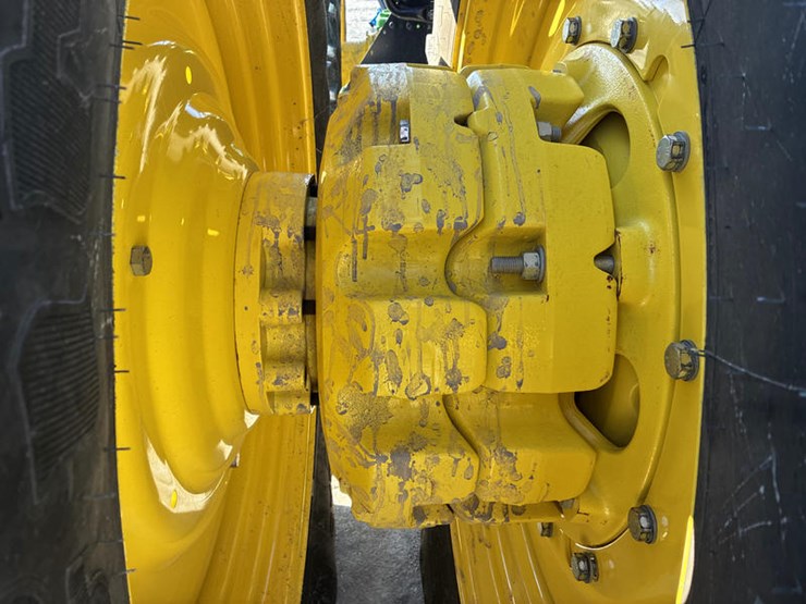 john-deere-8r-370-image-60