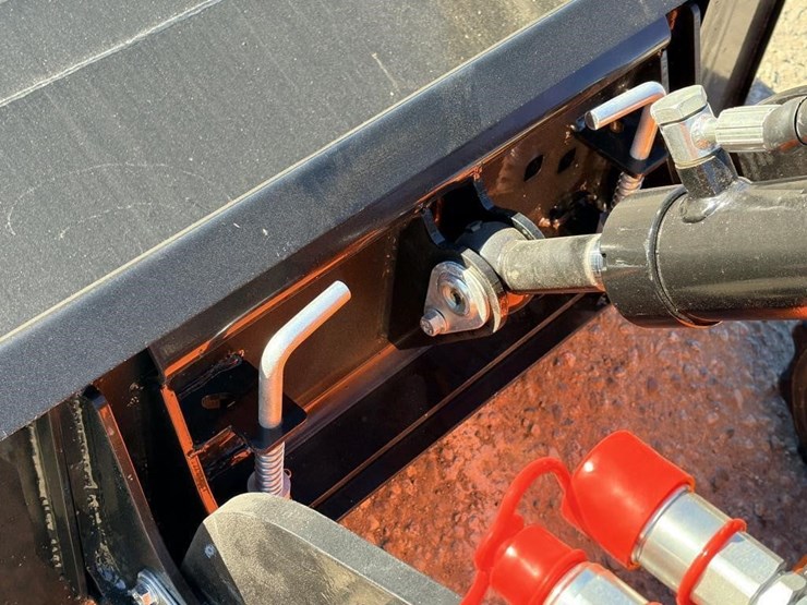 2025-sdlool-sl36c-skid-steer-image-6