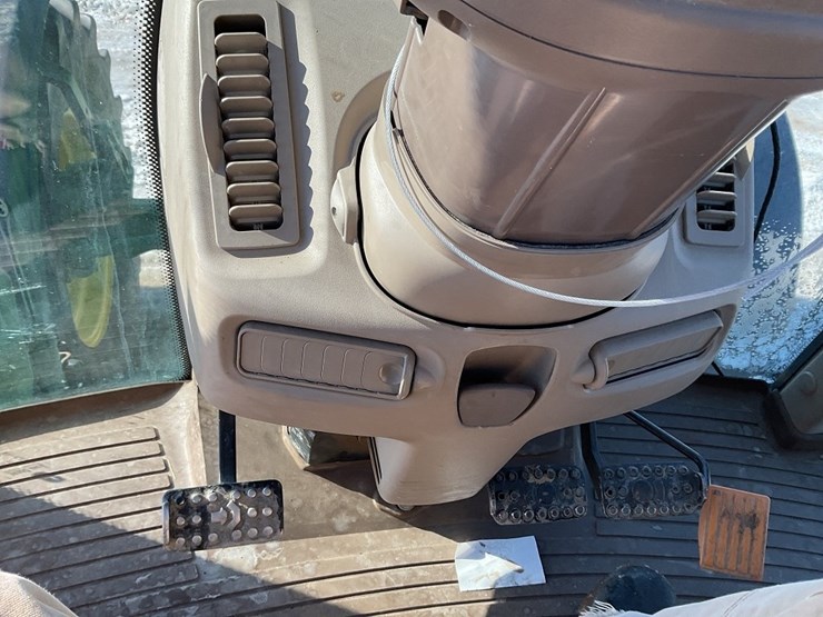 john-deere-7530-premium-image-39