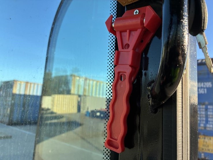 2025-miva-vc13c-excavator-image-19