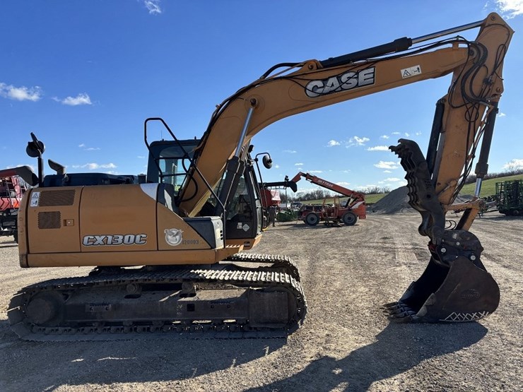 2014-case-cx130-image-6