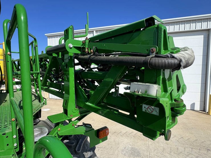 2018-john-deere-r4038-image-55