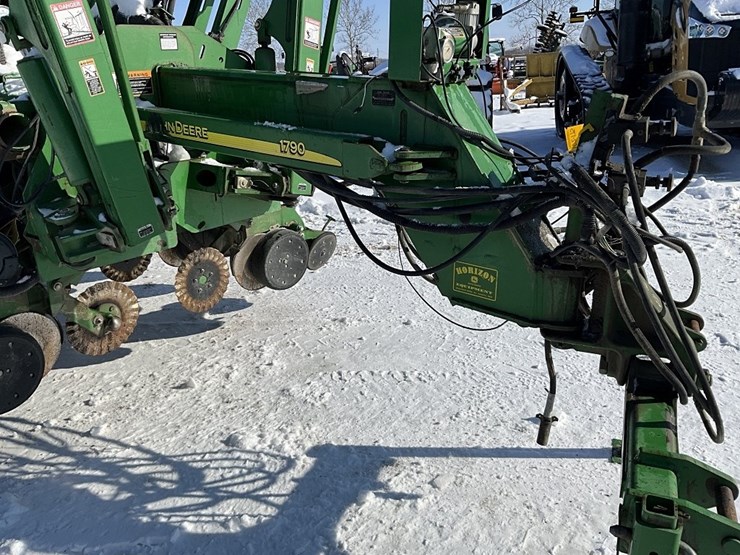 john-deere-6000-image-28