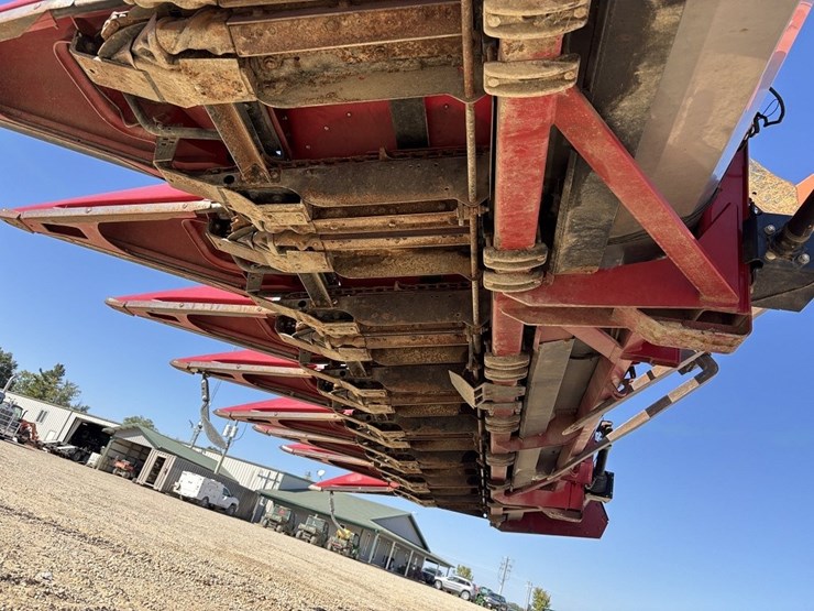 case-ih-3408-image-36