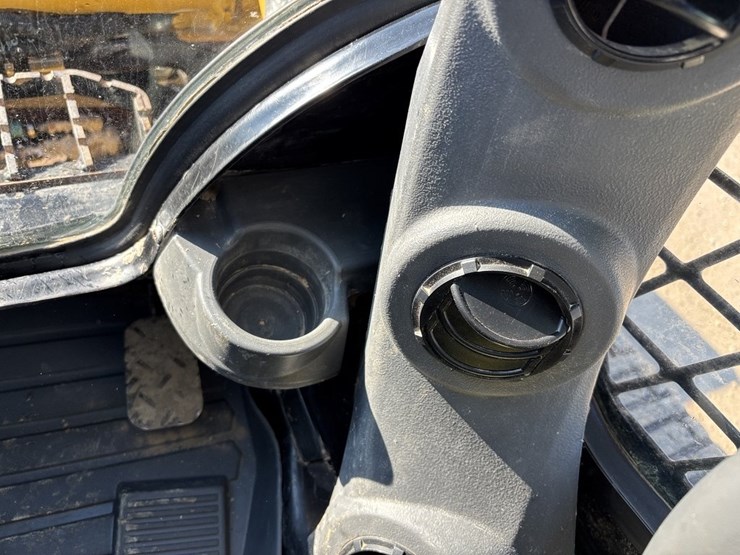 caterpillar-259d3-image-48