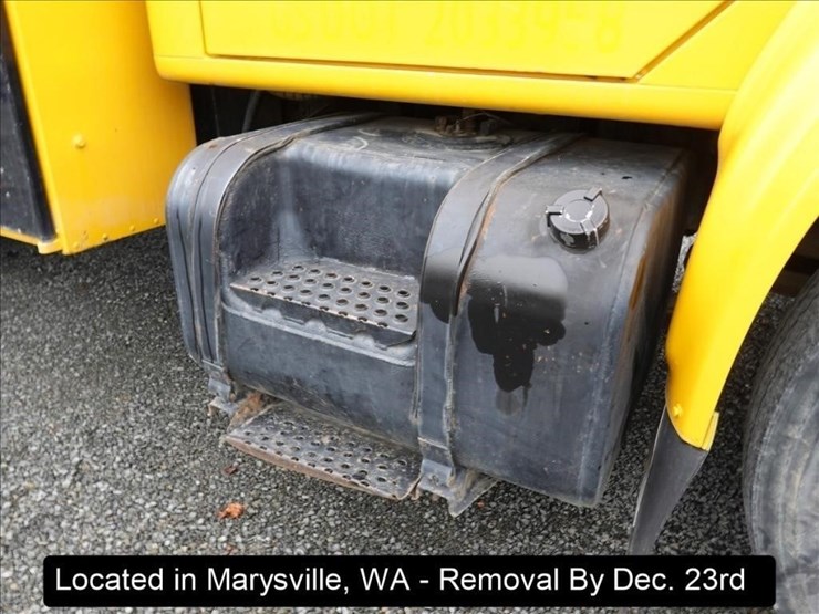 1999-international-4700-image-25