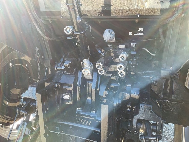 case-ih-maxxum-5130-image-15