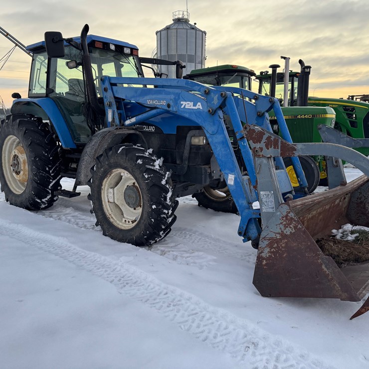 2002 NEW HOLLAND TM125