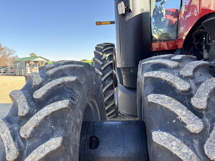 2014-case-ih-340-image-13