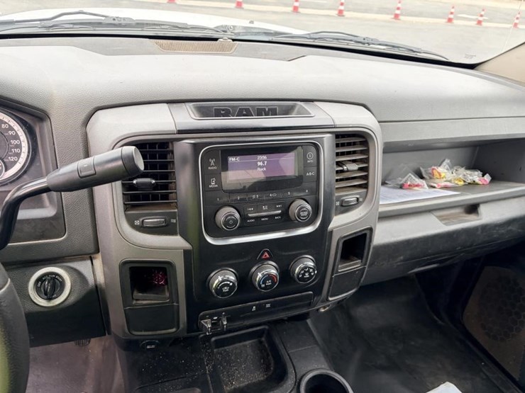 dodge-ram-2500-image-13