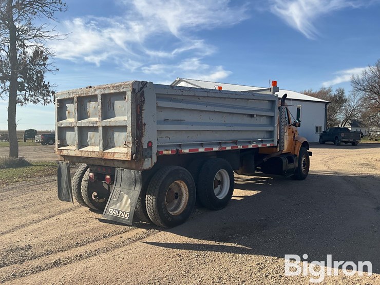 international-4900-image-5