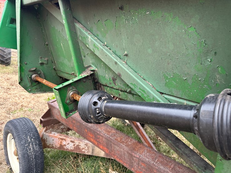 john-deere-644-image-11