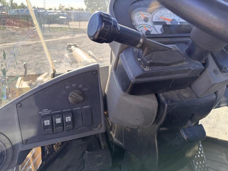 caterpillar-924g-image-19