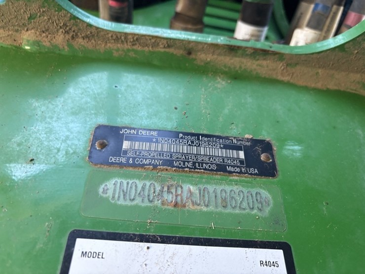 john-deere-r4045-image-69