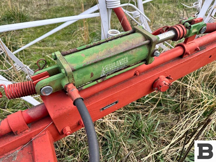 7-wheel-hay-rake---dixie,-wa-image-9