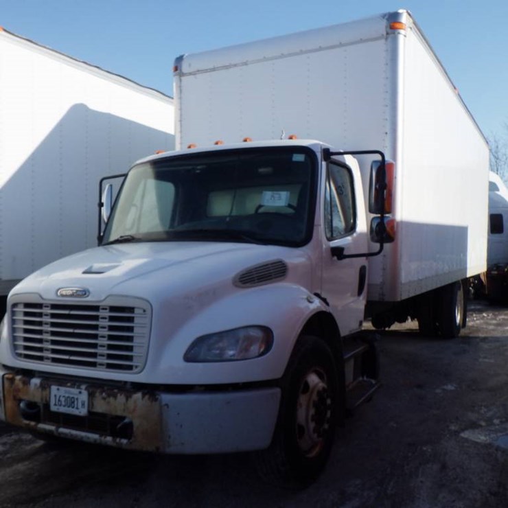 2015 FREIGHTLINER M2 106