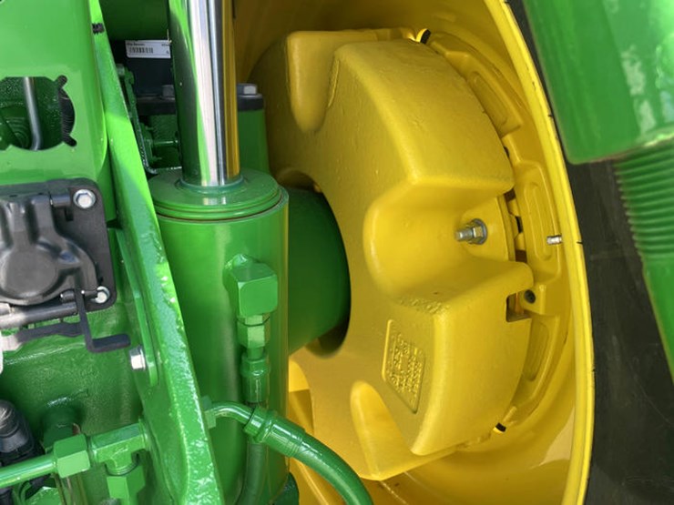 john-deere-8r-370-image-69
