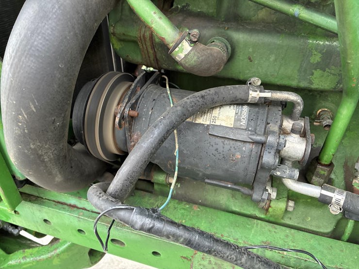 john-deere-4620-image-37