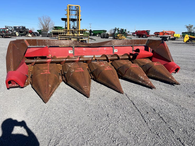 case-ih-1064-image-5