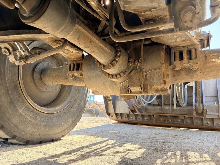 komatsu-wa200pt-image-12