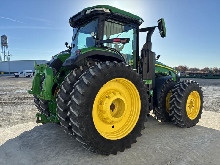 john-deere-8r-370-image-8