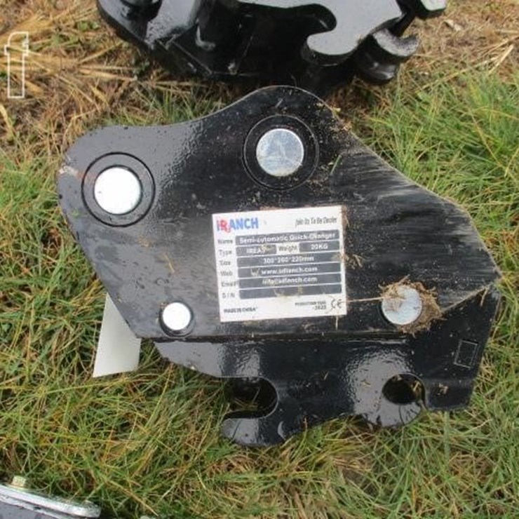 SEMI-AUTOMATIC QUICK CHANGER 300*260*220 WEIGHT:2