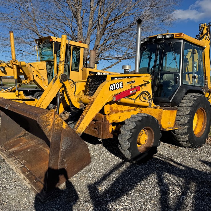 JOHN DEERE 410