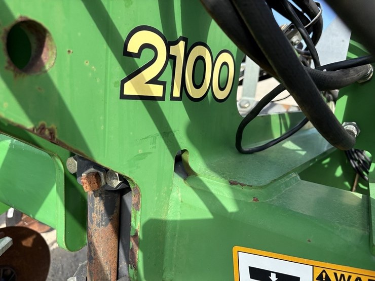 john-deere-2100-image-47