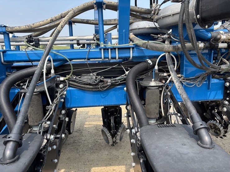 kinze-4900-image-51
